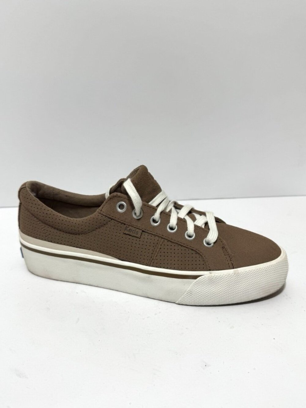 Keds Womens Jump Kick Duo Perf Suede Sneakers Size 8 M